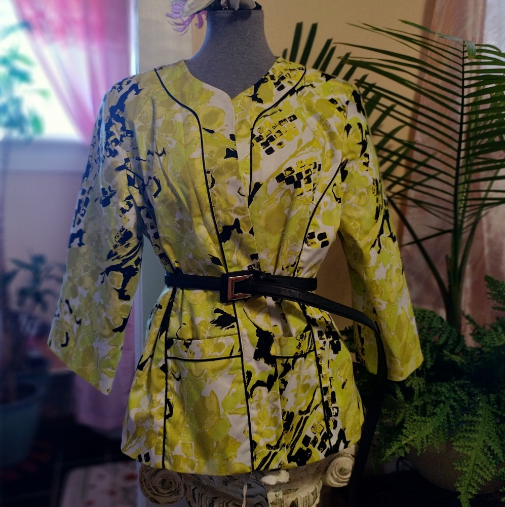 Open Front Jacket - Picture 6 of 9